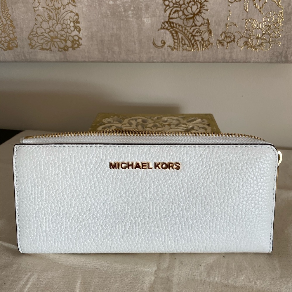 MICHAEL KORS WALLET BEAUTIFUL! NWOT